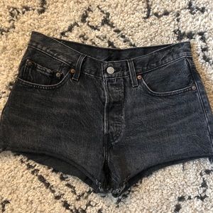 Levi’s Black Denim Cutoff Shorts Size 27